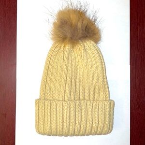 NWOT POM-POM HAT IN BEIGE